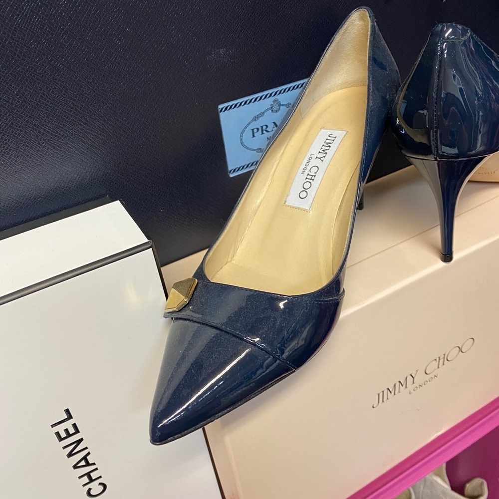 💯Jimmy Choo studded patent shoes